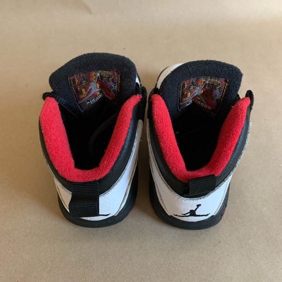 Toddler Retro Jordan 10s size 6 - Picture 2 of 14